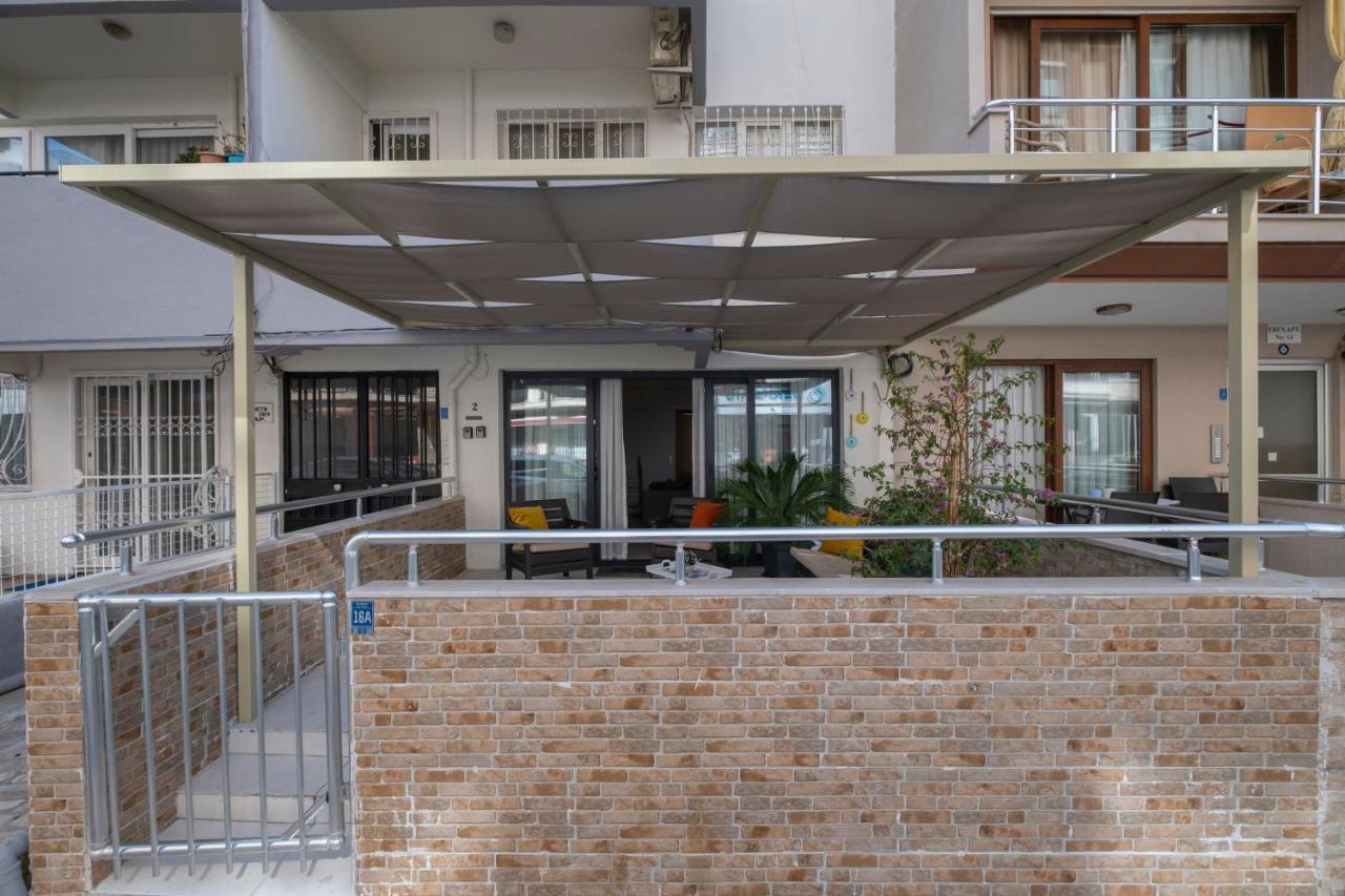 Ezgi'S Apartment With Terrace In Marmaris Ngoại thất bức ảnh